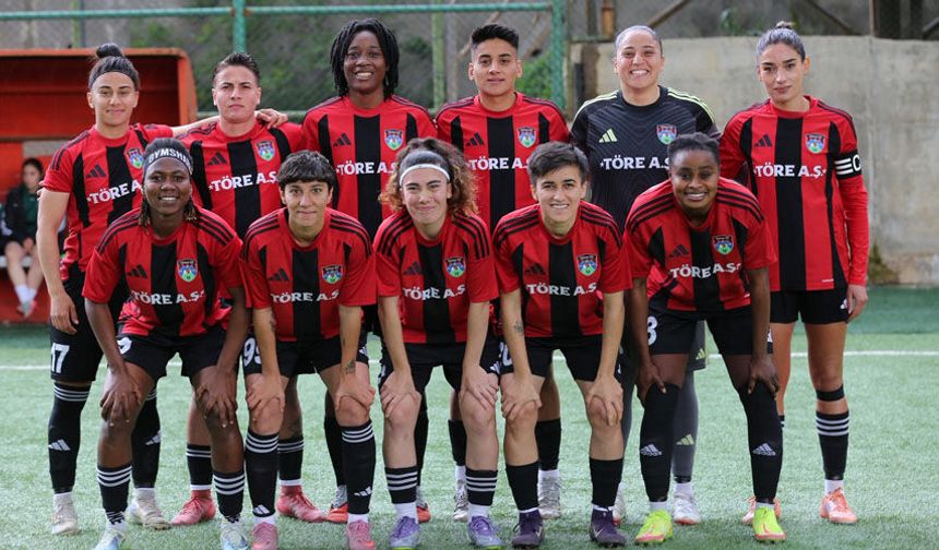 Yüksekova Spor, son şampiyonu eli boş gönderdi