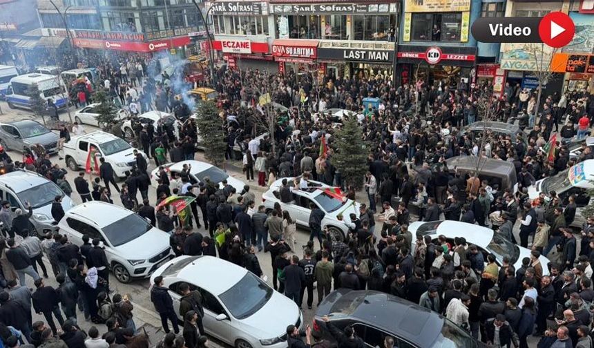 Amedspor’un Süper Lige yükselmesi Yüksekova’da büyük bir coşku yarattı