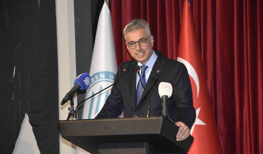 Bakan Memişoğlu: "Sağlıkta insan gücümüz en büyük şansımız"