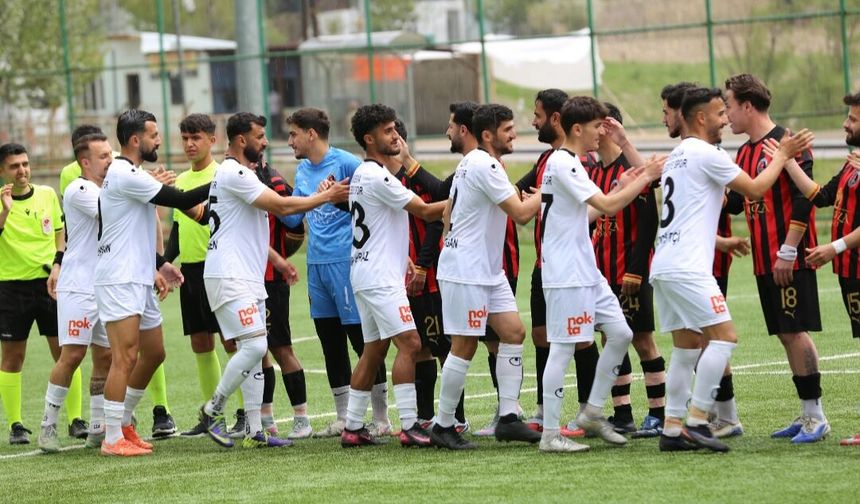 Yüksekova Belediyespor’dan Şemdinli’de Farklı Galibiyet
