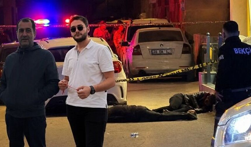 Hakkarili Avukat ve Ağabeyine Van’daki Çifte Cinayet Davasında Müebbet!