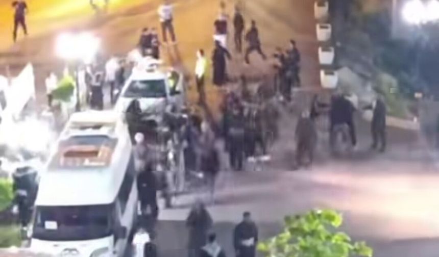 Çukurca’daki düğün kavgasında 4’ü polis 12 kişi yaralandı