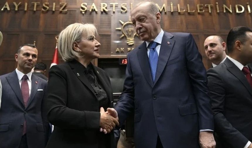 CHP'den istifa eden Milletvekili Özdemir, AK Parti'ye katıldı