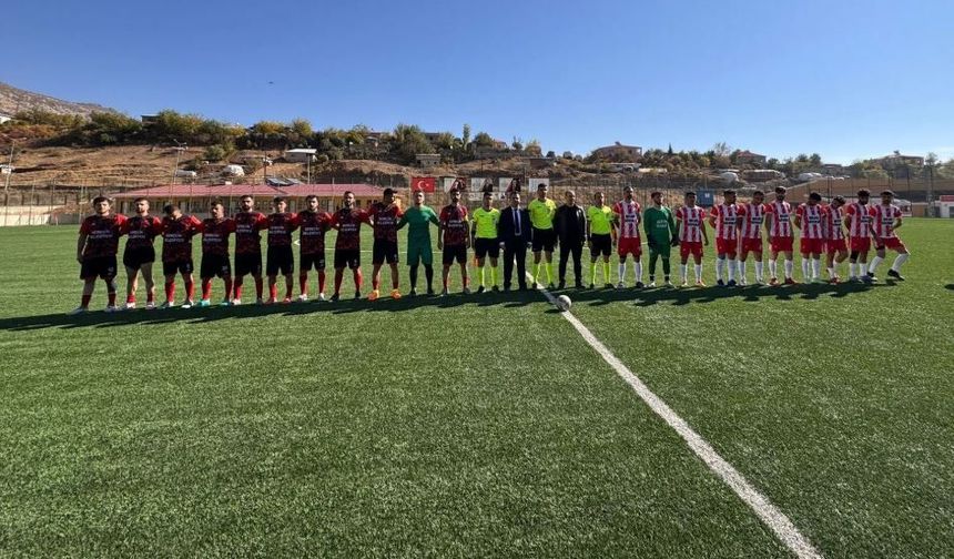 Derecik Belediyespor’un Faaliyetleri Askıya Alındı!