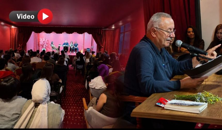 Usta Şair Şükrü Erbaş’a Yüksekova’da Yoğun İlgi