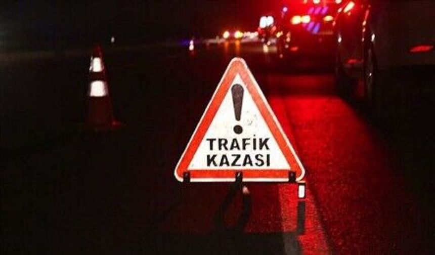 AK Parti Hakkari İl Başkanının Kızı Van’da Kaza Yaptı: 1’i Ağır 2 Yaralı