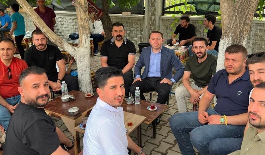 Yüksekova'nın Yeni Kaymakamı Hülür'den Esnaf Ziyareti