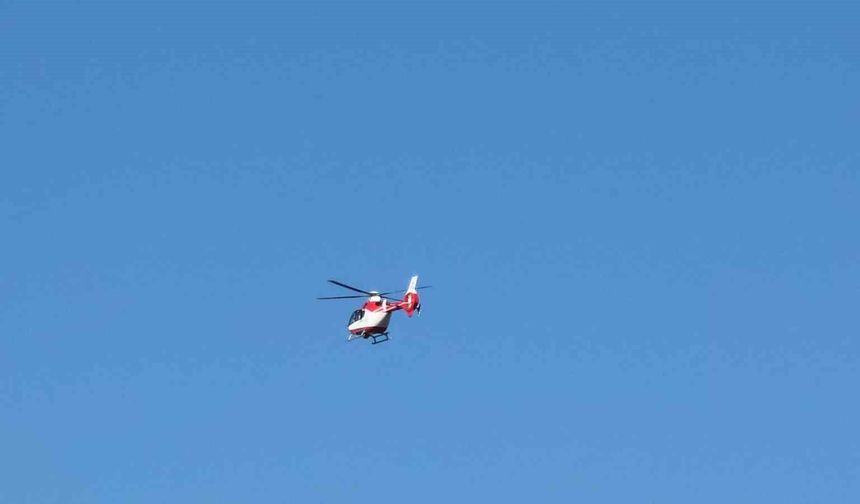 Hakkari’de entübe bebek helikopter ambulansla Van’a sevk edildi