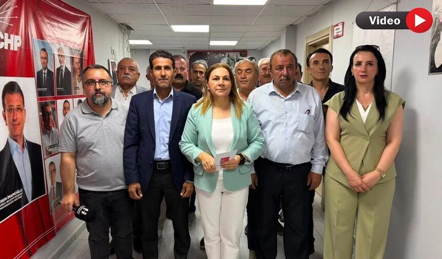 CHP Hakkâri İl Başkanı Çakırbeyli, Tebligatı Uçak Yapıp Genel Merkeze Fırlattı