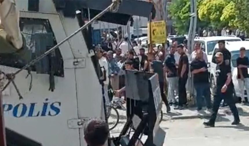 Van’da iki aile arasında taşlı sopalı kavga: 2 yaralı