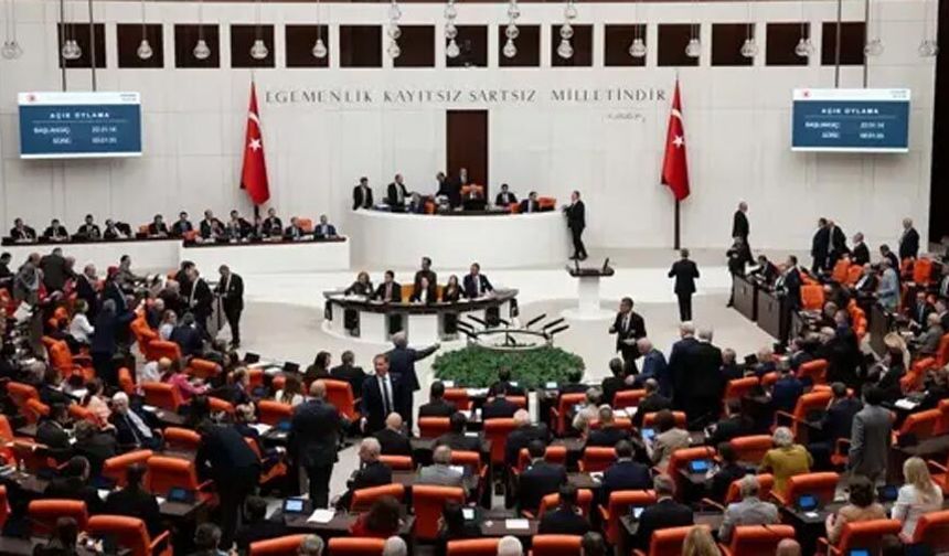 Çerçeve yasa sonrası gözler sahada: İçişleri Bakanlığı, 81 ilin valisini toplantıya çağırdı