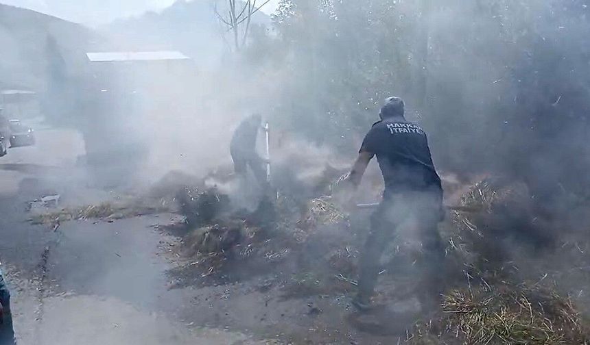 Hakkari’de Samanlık Yangını: 200 Bağ Saman Kül Oldu