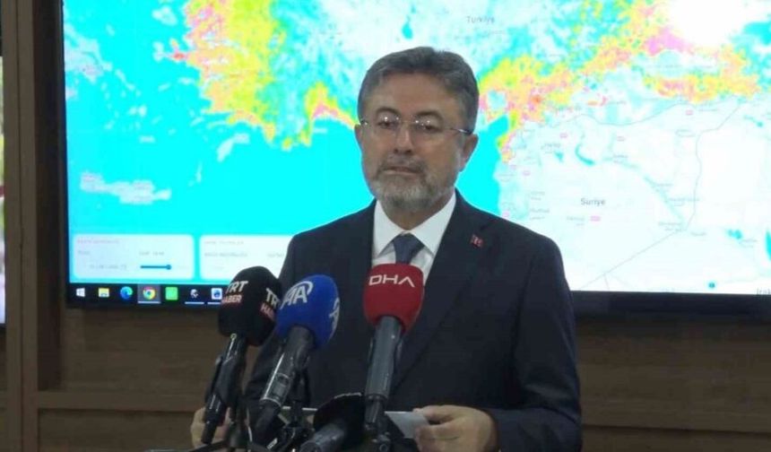 İbrahim Yumaklı duyurdu: 3 noktada yangınlar tamamen kontrol altında
