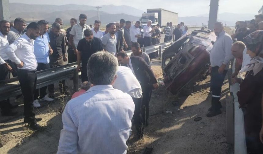 Hakkâri-Van Karayolunda Kaza: 1 Ölü, 3 Yaralı