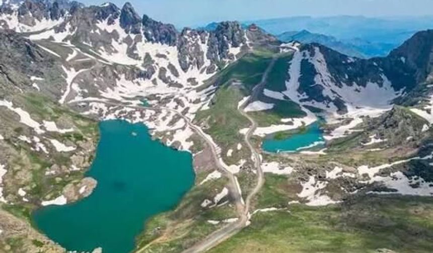 Yüksekova Cilo Sat Buzul Göllerine Girişler ücretli oldu!