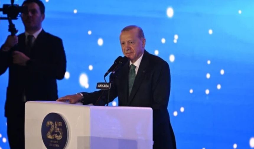 Cumhurbaşkanı Erdoğan'dan AK Parti'nin 25. yıl kutlamasında  mesajlar