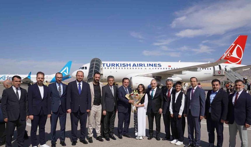 Cumhurbaşkanlığı heyeti Şırnak’ta: ’Türkiye Sohbetleri’ başlıyor