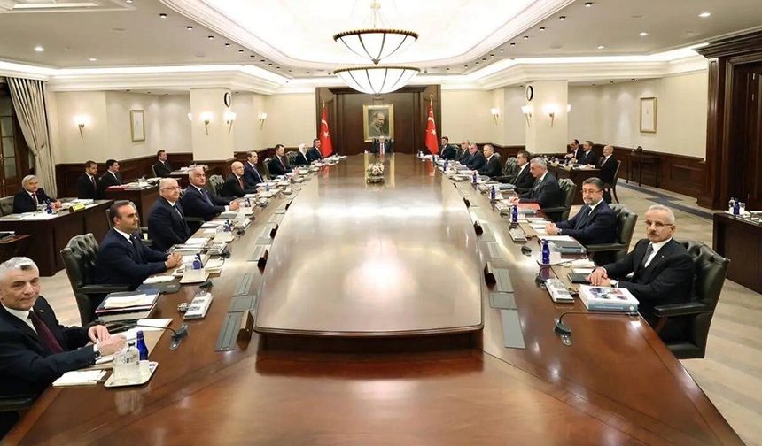 Kabine bugün toplanıyor: Süreç yasası merkezde