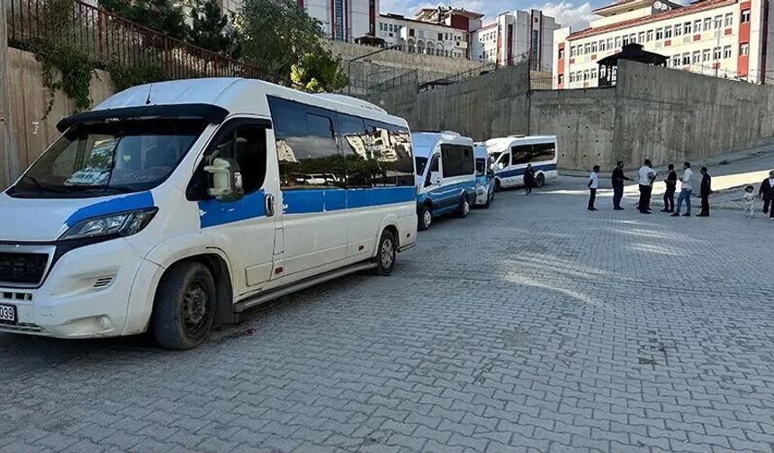 Yüksekova’da toplu taşımaya zam: Yetişkin 25, öğrenci 20 TL oldu