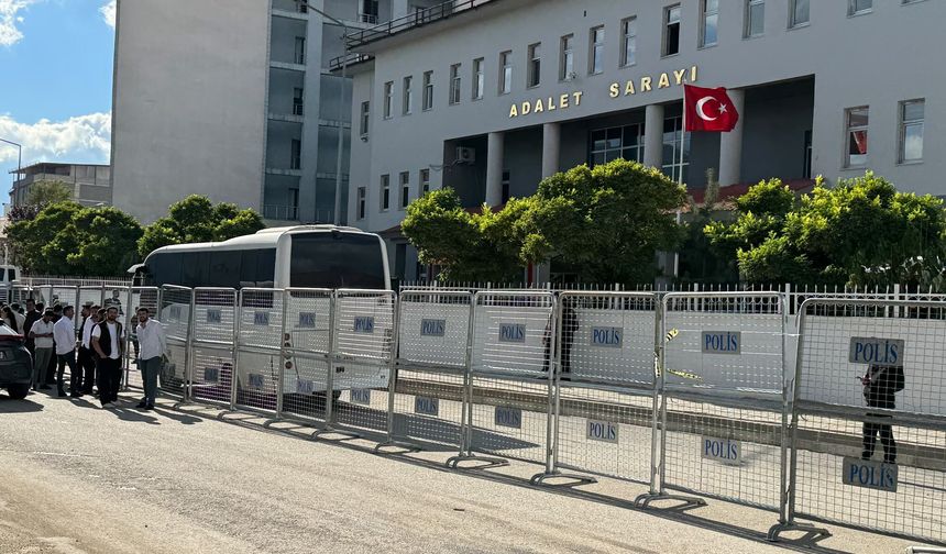 Yüksekova’da yasa dışı bahis soruşturmasında 30 şüpheli adliyeye sevk edildi