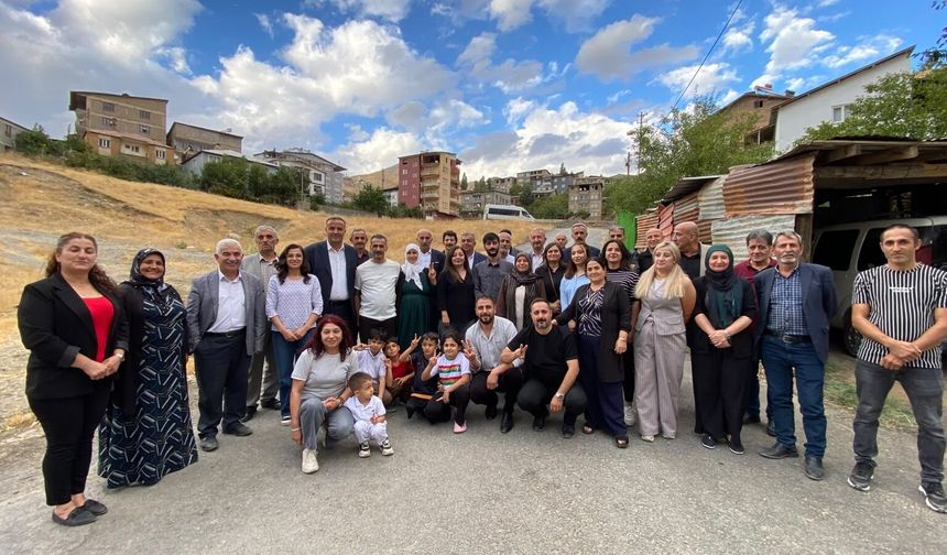 Hakkari’de 3 siyasetçi tahliye edildi