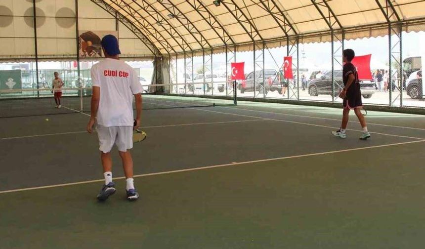 Şırnak’ta 5 ülkenin katılımı ile Uluslararası Cudi Cup Tenis Turnuvası başladı