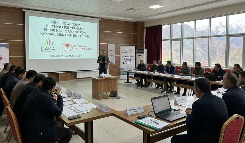 Yüksekova’da tarım personeline proje ve fon eğitimi