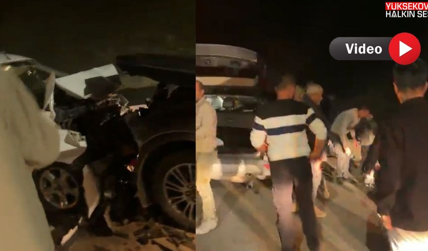 Yüksekova’da iki araç kafa kafaya çarpıştı: 7 Yaralı
