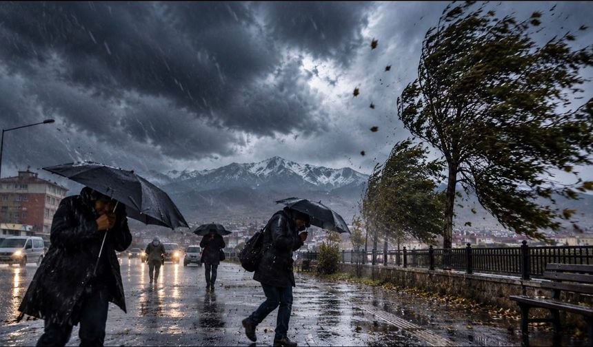 Hakkâri için kuvvetli rüzgar ve fırtına uyarısı