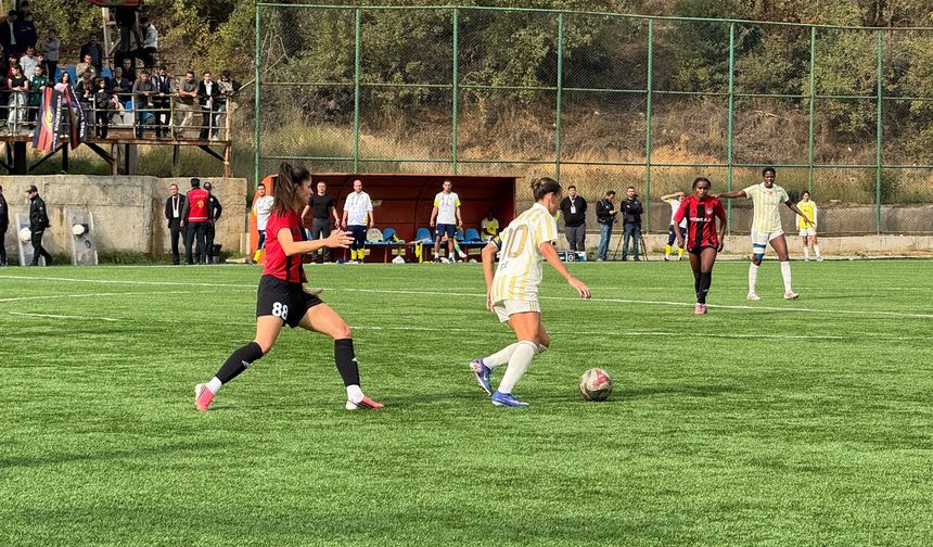 Yüksekova Spor, lider Fenerbahçe ile berabere kaldı