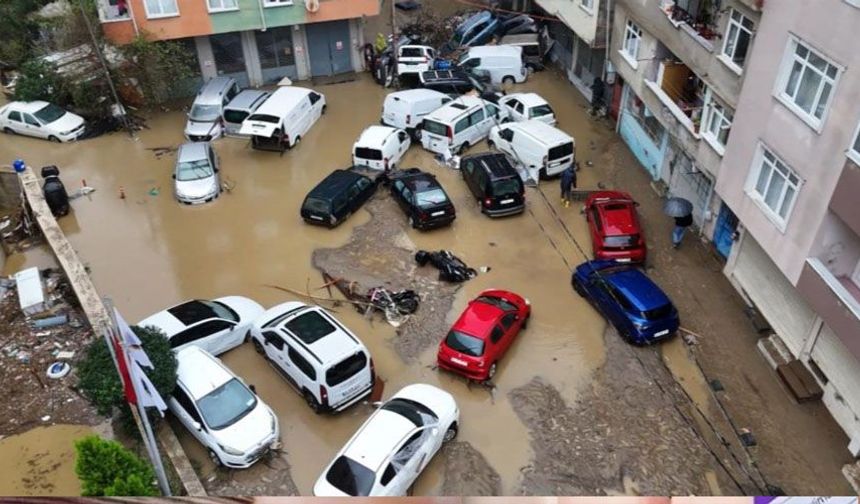 İstanbul'da sel faciasında can kaybı 4'e yükseldi