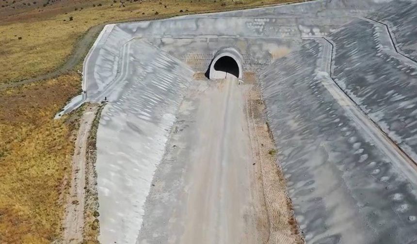 Ankara-Kayseri arası 1 saat 45 dakikaya düşecek