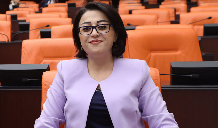 Öznur Bartın-6