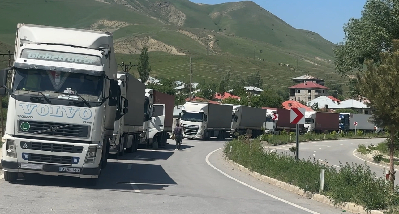Tır Kuyruğu2
