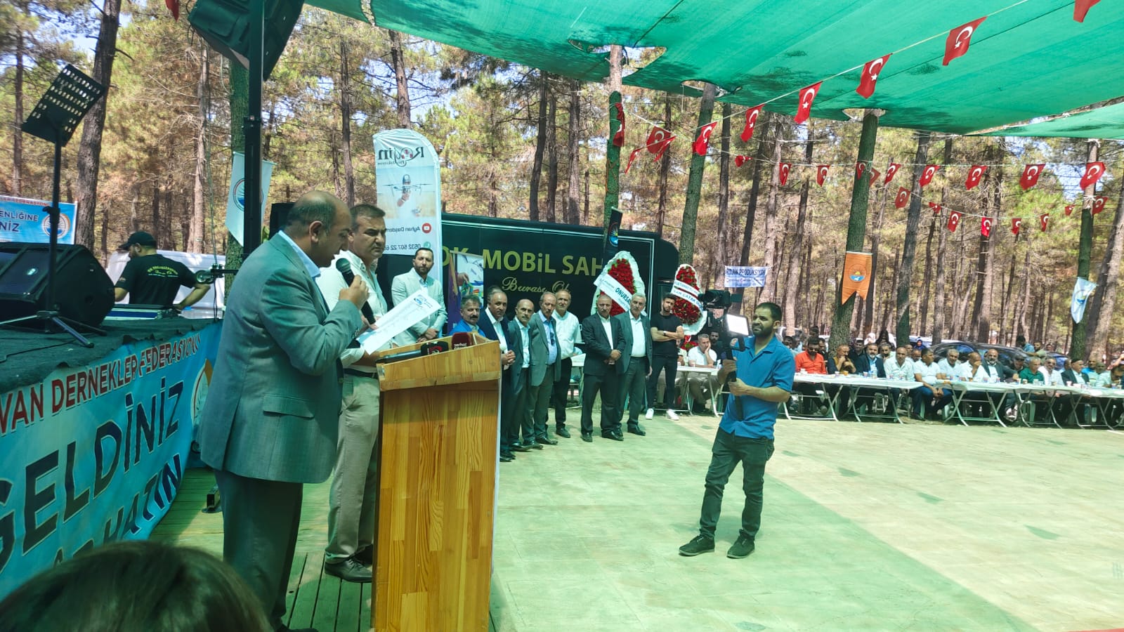 94E65C68 316A 44Da B1A0 C525535E8A86