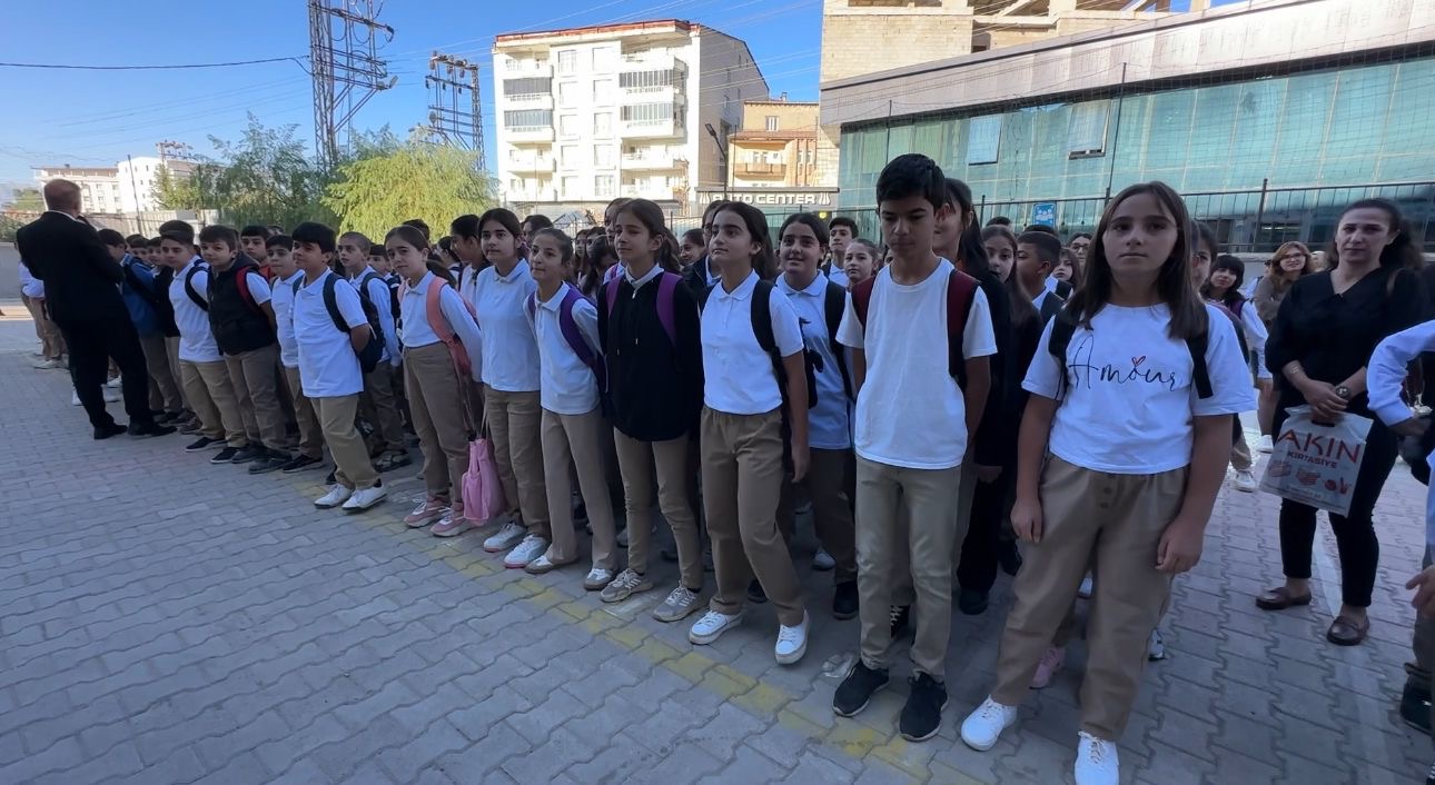 Bfb45333 F67B 48Fb Bff4 8D00C69F1B39