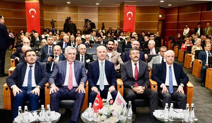 Vali Ali Çelik, İstanbul Sanayi Odası Meclis Toplantısına Katıldı