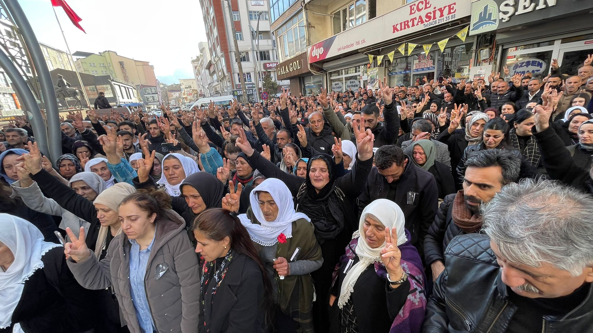 Whatsapp Image 2025 12 03 At 15.54.01 (1)