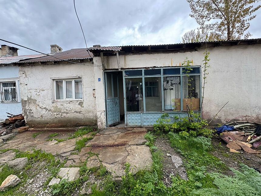 Dgghuj
