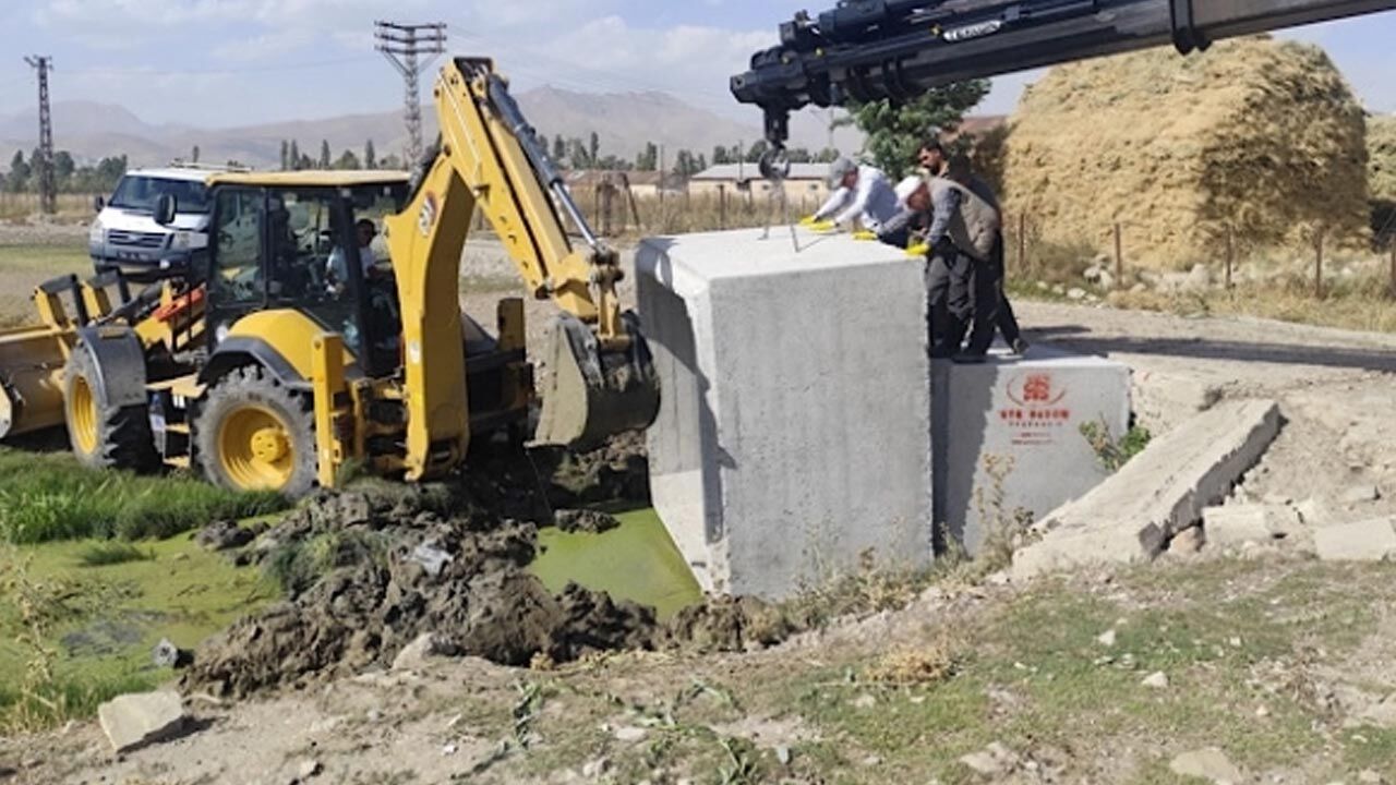 Yüksekova’da Sağanak Önlemi: Kritik Noktalara Dev Altyapı Hattı