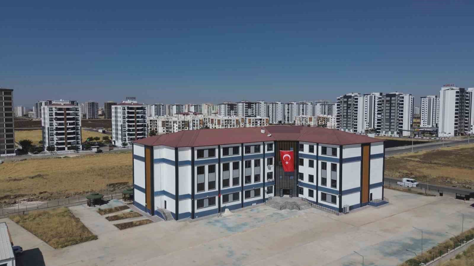Sadoğlu: ’’200 okulda 290 milyon liralık bakım onarım çalışması yapıldı’’