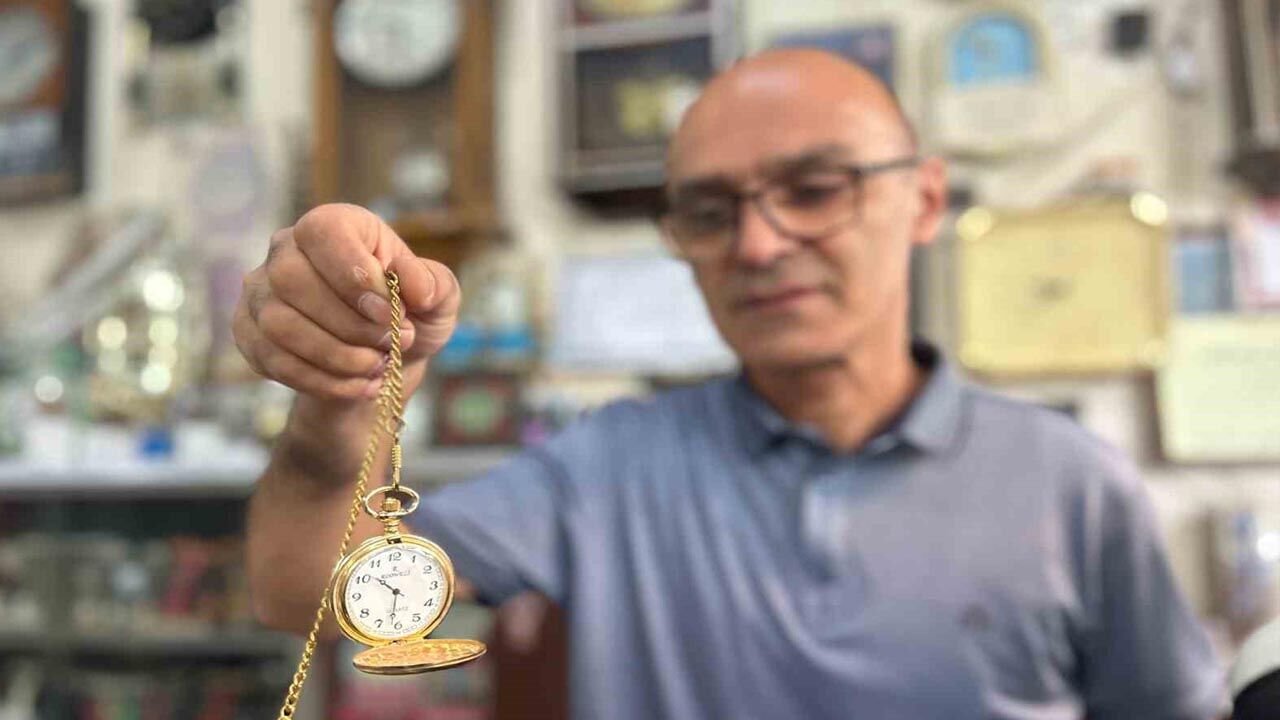 Van’da dijital çağa rağmen eski saatlerin tutkusu bitmiyor