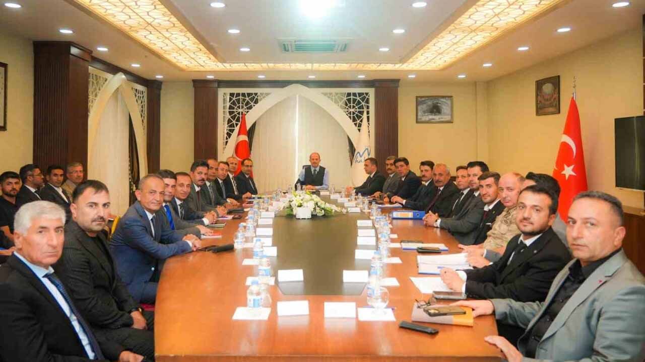 Hakkâri’de sahipsiz hayvanların durumu masaya yatırıldı